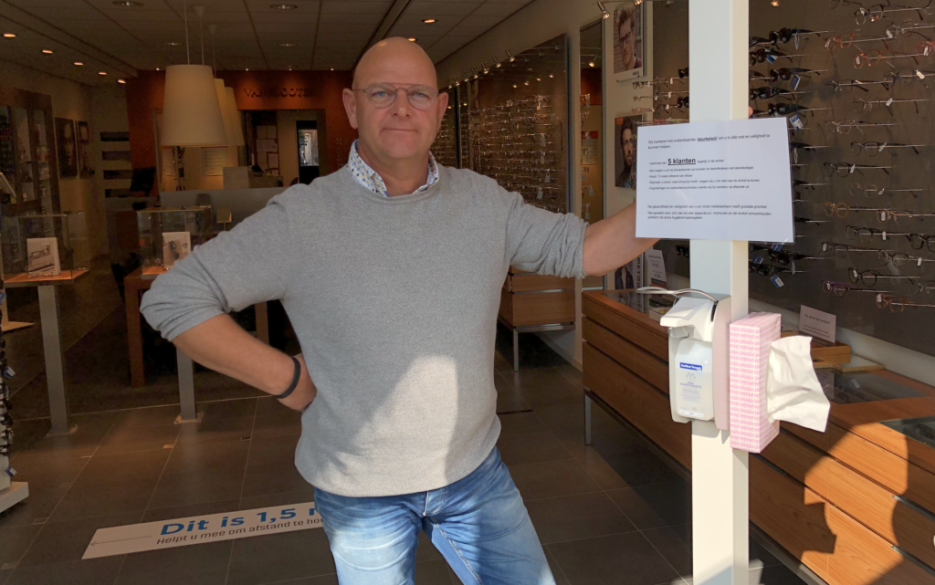 ‘Het nieuwe normaal’ in Dokkum – De opticien