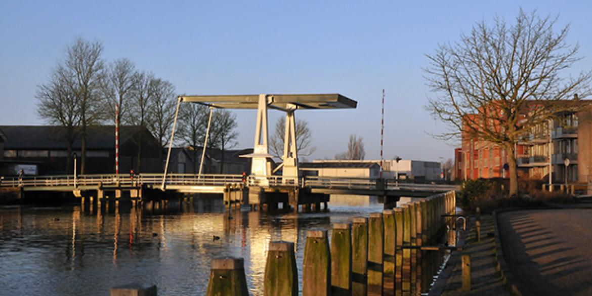 Dokkumer bruggen op afstand bediend en zonder pauzes