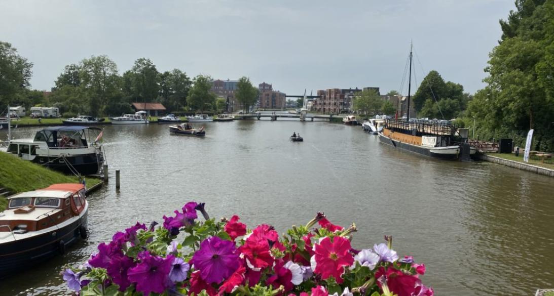 Steeds meer vertier rondom molen Zeldenrust