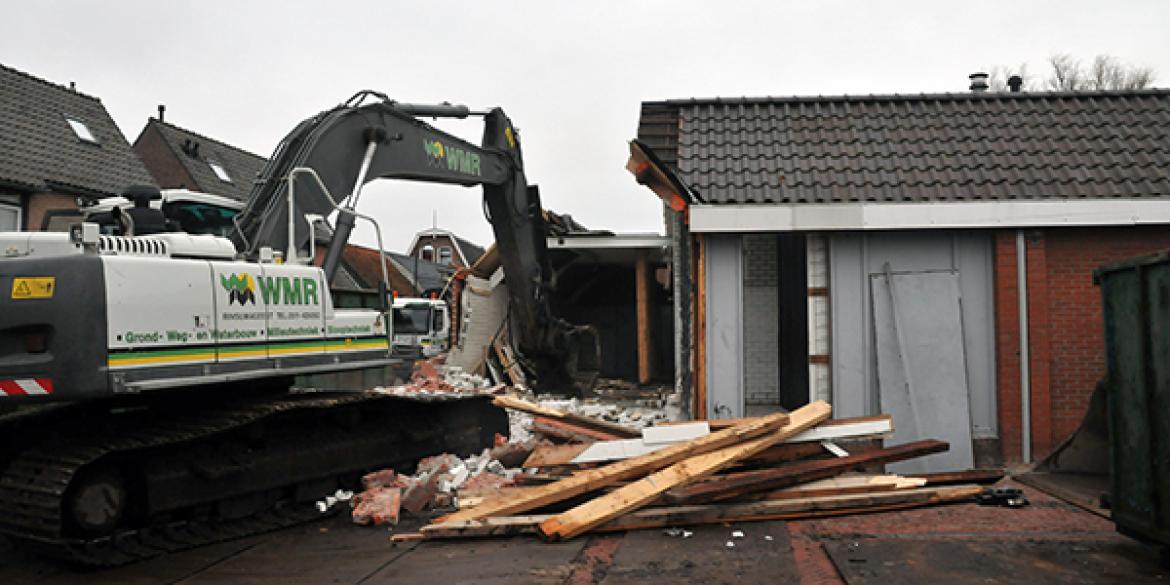 Sloop van deel Dockumer Sluys voor toiletgebouw