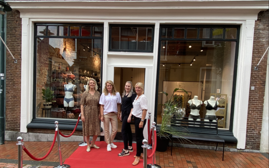 Nieuwe lingeriezaak Lotus Lingerie viert opening