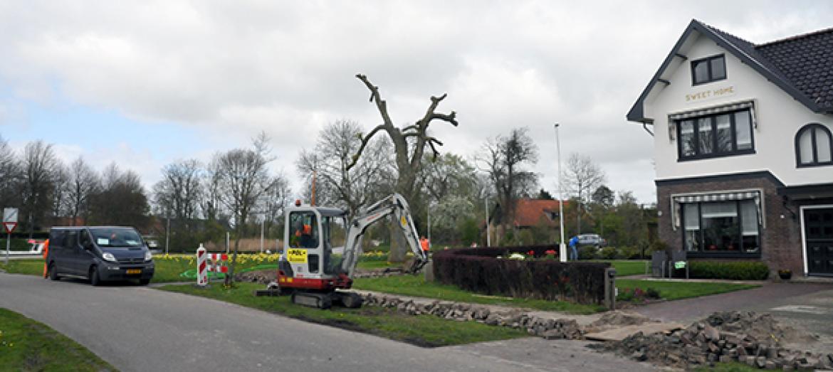 Aanleg glasvezel in Dokkum in volle gang