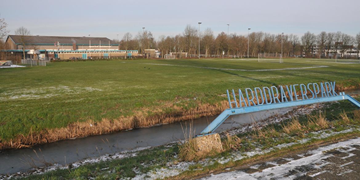 Harddraverspark aangepakt met poffertjeskraam