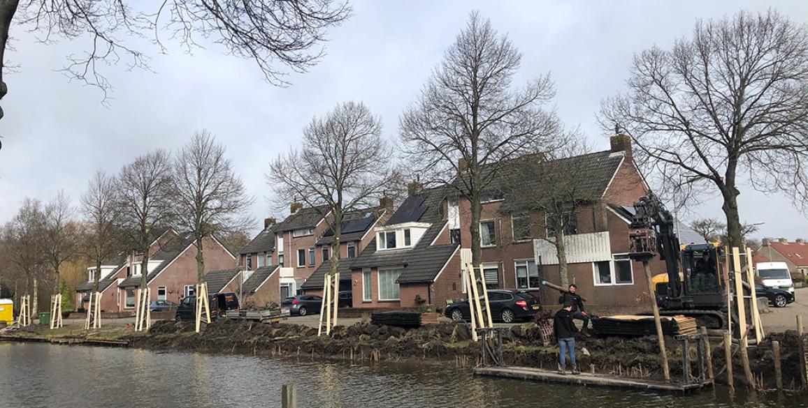 Houten beschoeiing Waterranonkel vervangen