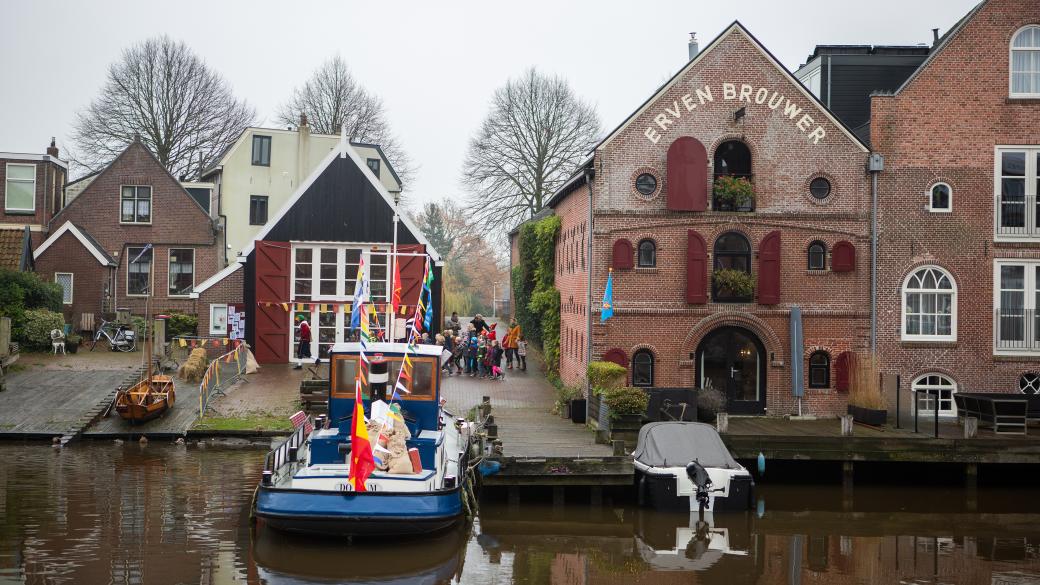 Pakjeshuisdagen in het Hellinghûs