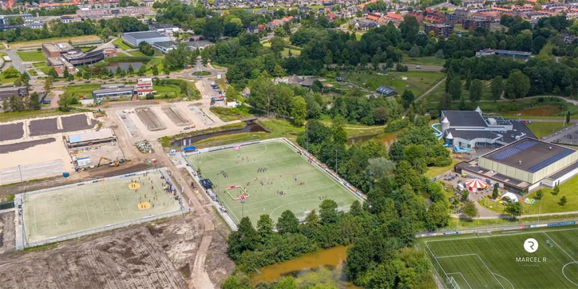 Geslaagd openingsweekend hockey en korfbal