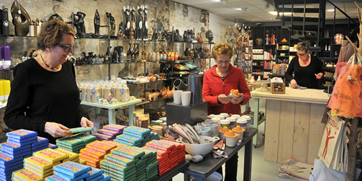 Nieuwe wereldwinkel dankzij sponsoren en vrijwilligers