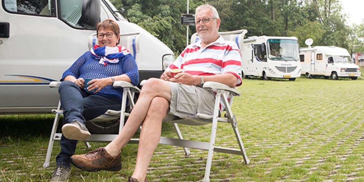 Zomergasten: Henk en Anneke met de camper