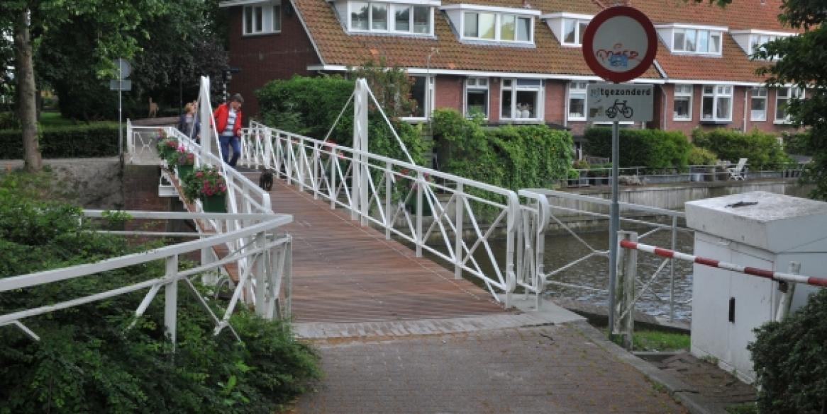 Kettingbrug weer toegankelijk voor iedereen