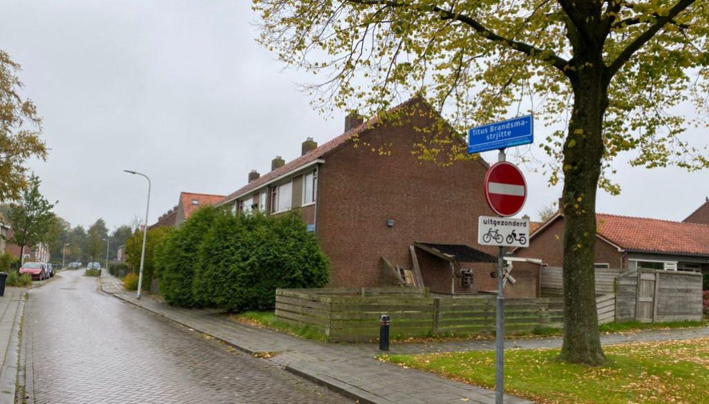 Dokkum toen en nu: Titus Brandsmastrjitte