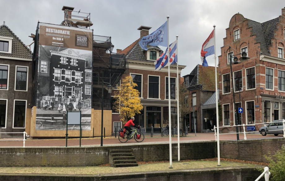 Restauratie voor rijksmonument aan De Dijk in volle gang