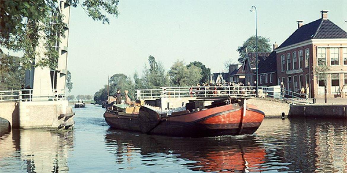 Skûtsje 'Stêd Dockum' krijgt gratis ligplaats in Dokkum