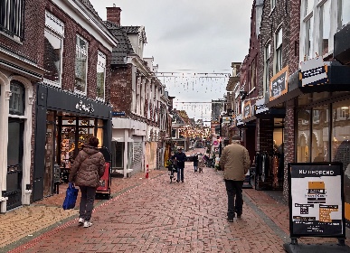 Foto's De verloedering van de Hoogstraat: een straat in verval door: 