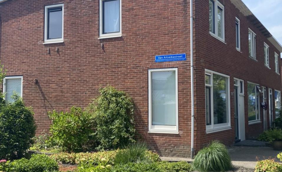 Dokkum toen en nu: Van Aitsemastraat