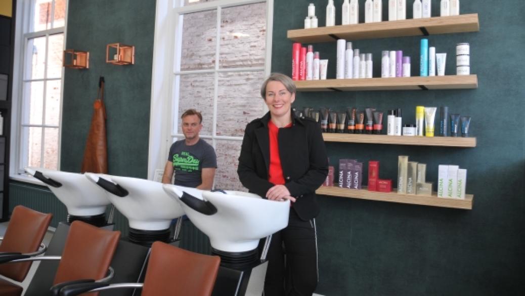 Kapsalon Subliem na verbouwing weer open