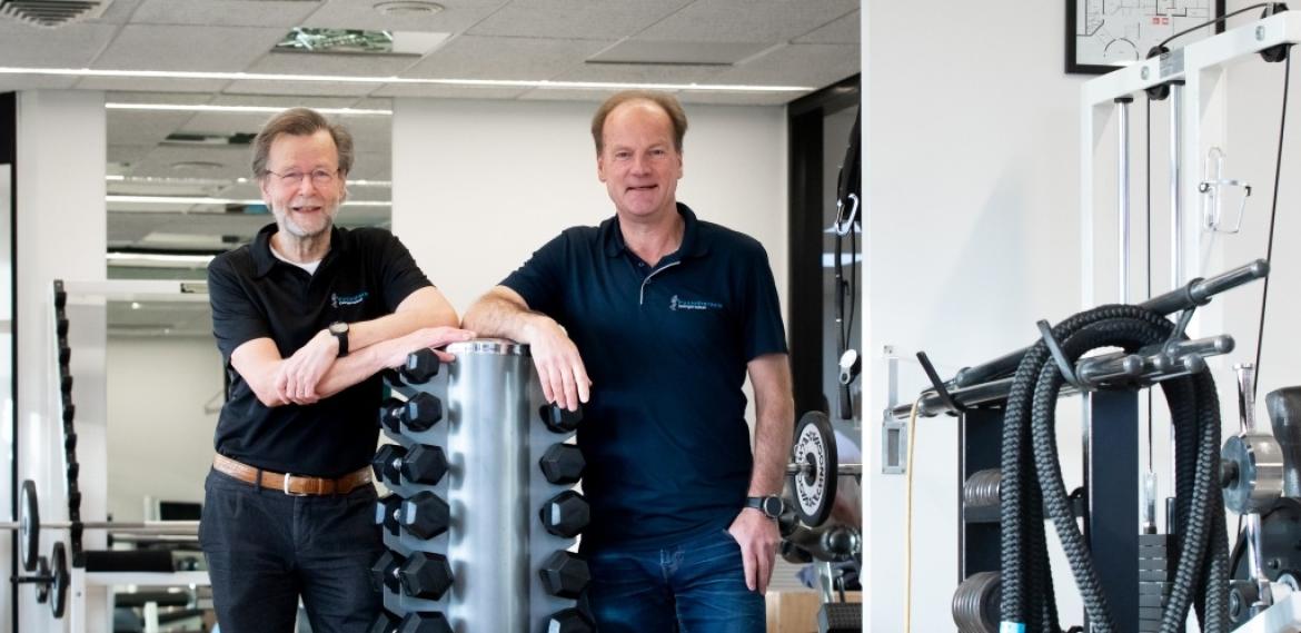 Willem Bodde en Wessel Bouman dragen stokje over