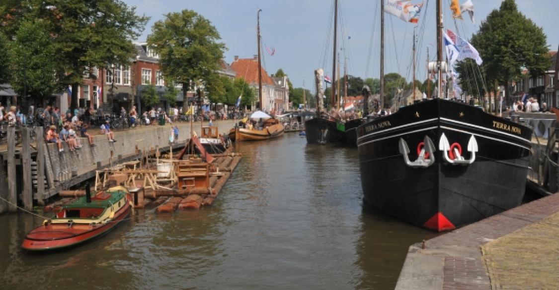 Prachtplaatjes tijdens opening Hout-Vaert in Dokkum