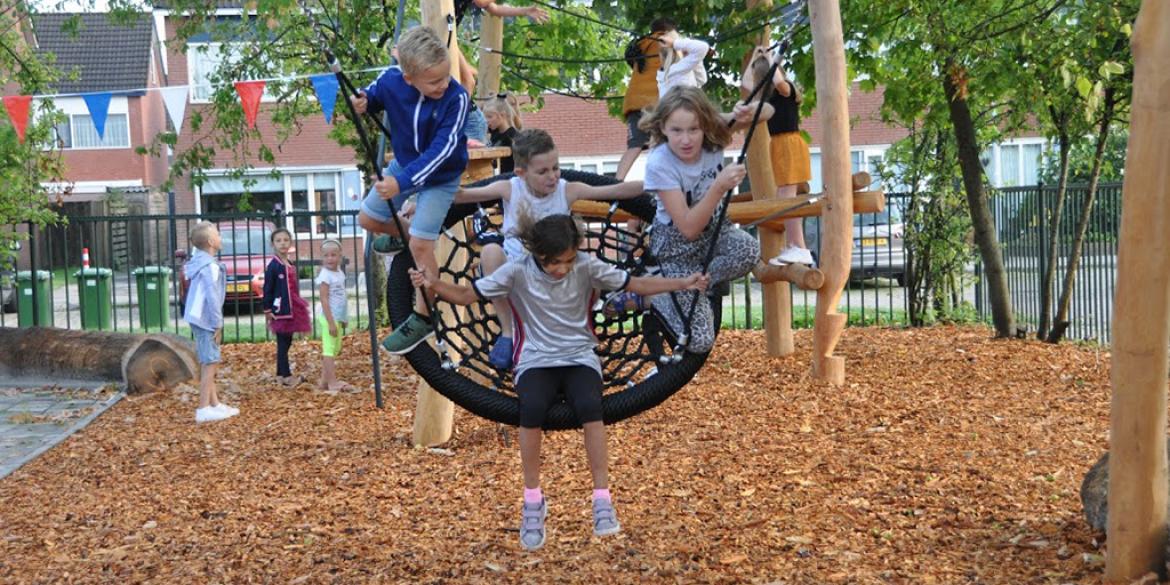 Nieuw plein voor Nynke van Hichtum school