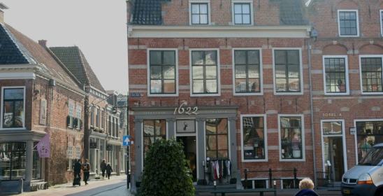 Dokkum in bloei: centrum stijgt naar plek 2 in Fryslân