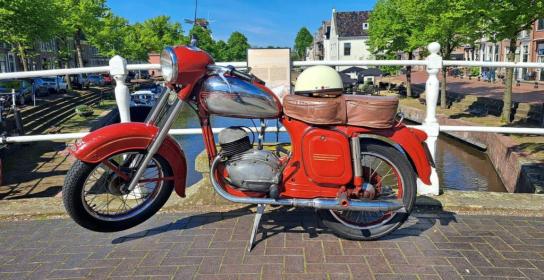 Oldtimer Treffen Dockum: een ode aan vervlogen tijden